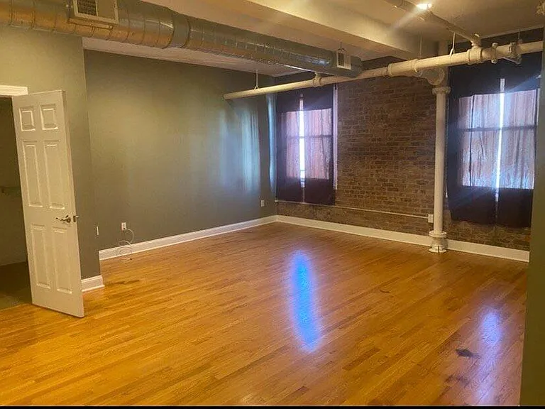 4-6 Sheridan Ave #4B — Photo 4