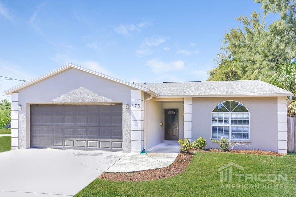 1st image of 973 Alcazar Way S