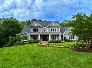 130 Cross Creek Dr, Chapel Hill, NC 27514