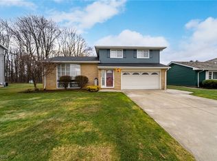1195 Cordova Rd, Mayfield Heights, OH 44124