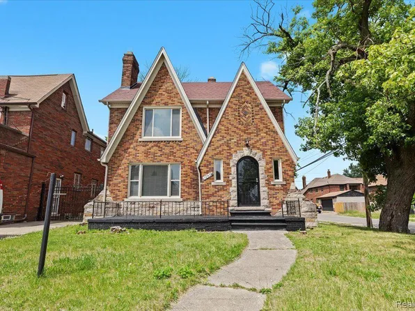 17419 Roselawn St, Detroit, MI 48221