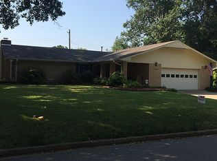704 E Lucy Ave, Sallisaw, OK 74955