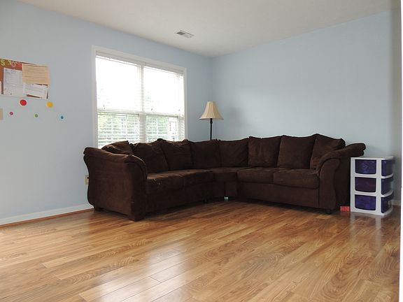 3rd image of 9830 Plaza View Way