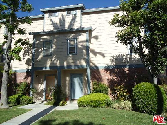 4th image of 701 E Harvard St APT 15