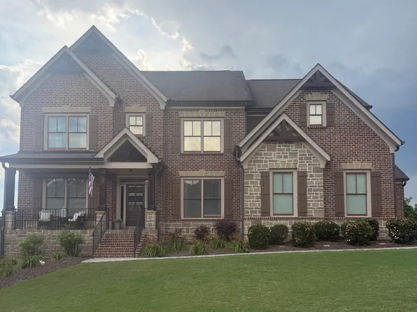 1906 Skybrooke Ln, Hoschton, GA 30548