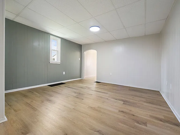 120 Cherry St — Photo 8