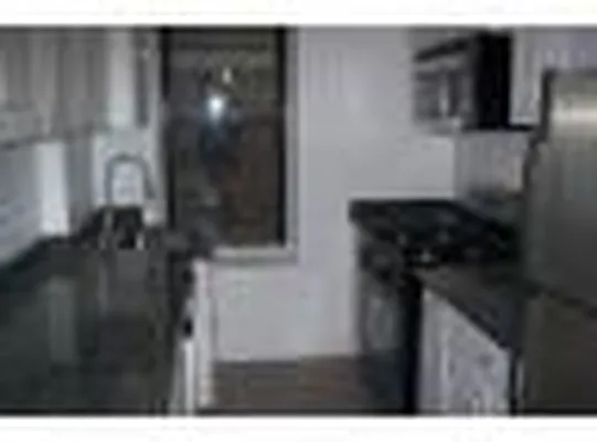 Rented by City Connections Realty | media 9