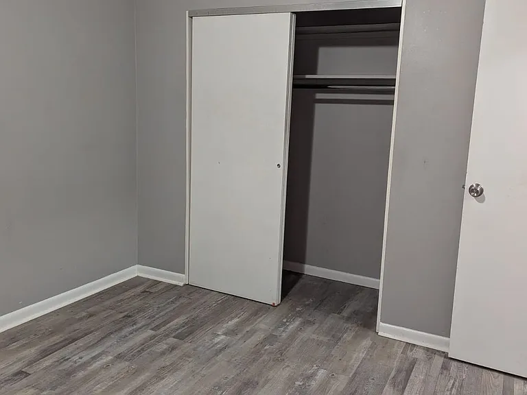 2825 Westknolls Ln #3 — Photo 6
