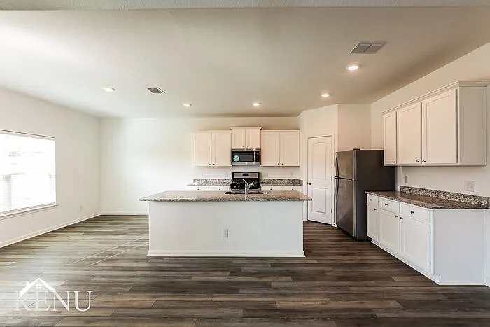 2955 Jackson Smt — Photo 7