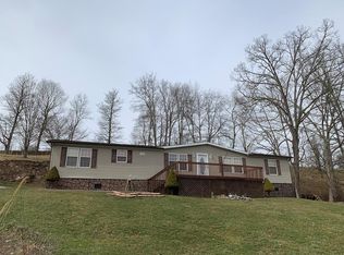 8394 New Hope Rd, Bluefield, WV 24701
