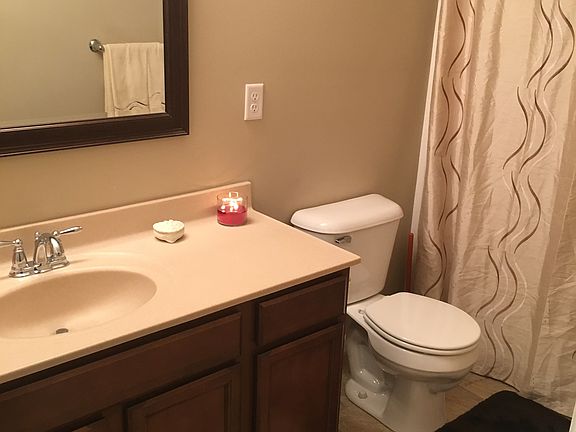 3rd image of 1089 Nautica Ln #28