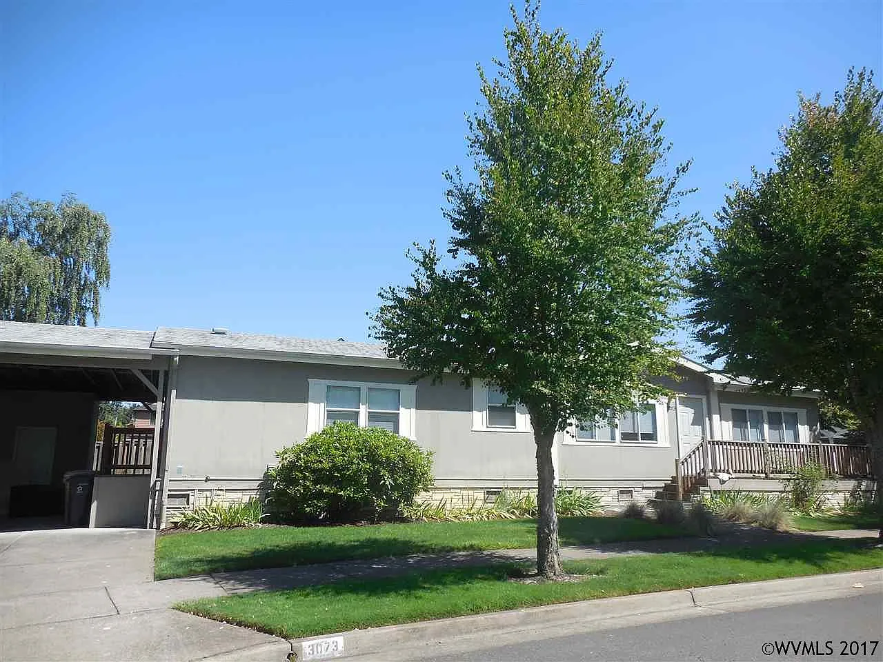 3073 SE Sternwheeler Dr photo 1