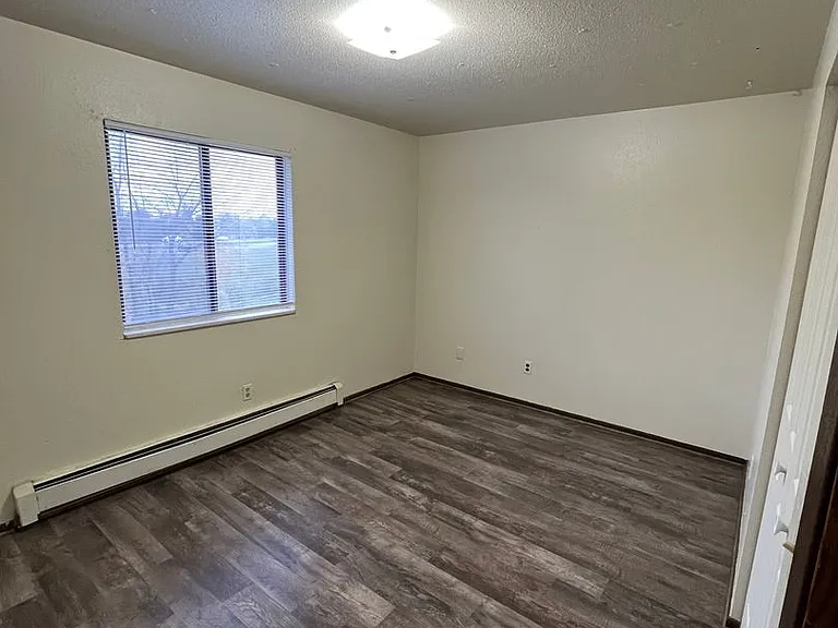 333 W Interstate Ave — Photo 8