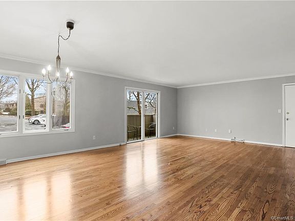 3rd image of 520 Vincellette St Unit C2