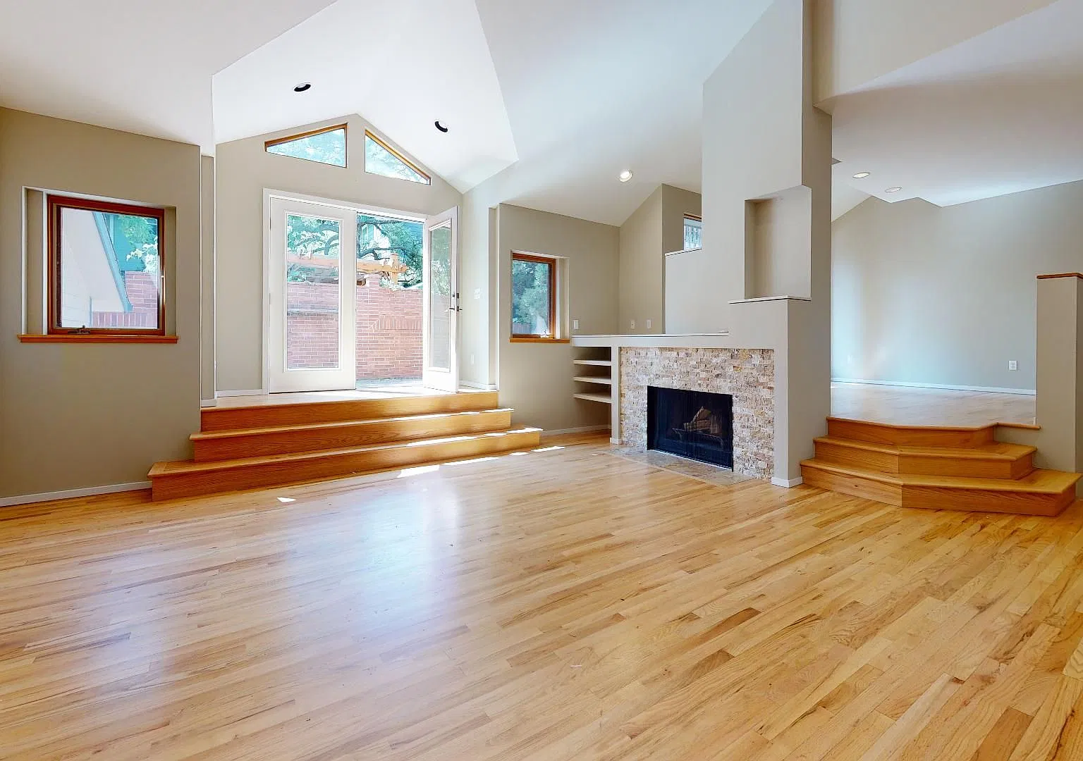 Exceptional 3B/2B North Boulder Home — Photo 1