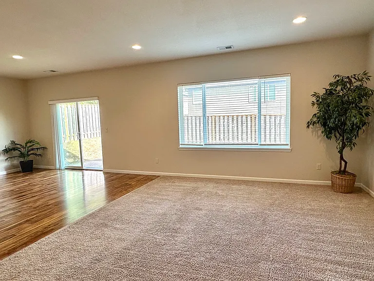 2671 Laura Vista Dr NW — Photo 56