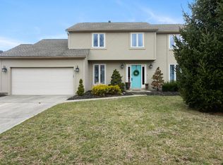 637 Colony Dr, Westerville, OH 43081