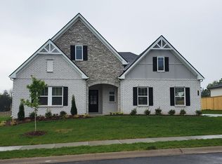 736 Ravensdowne Dr, Nolensville, TN 37135