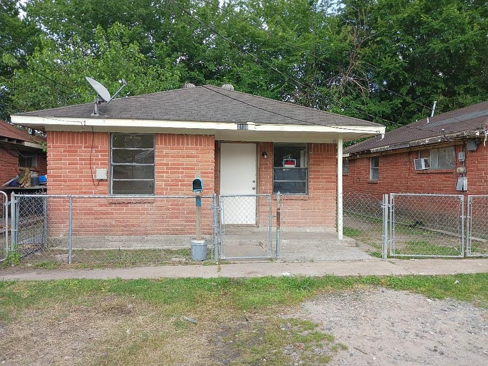 1st image of 2110 Pannell St