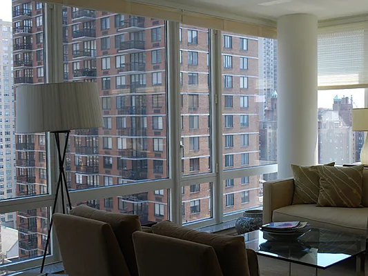 Rented by Sotheby's International Realty | media 36