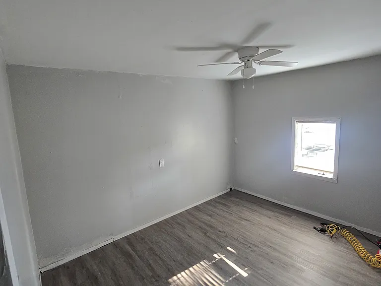 22221 Willow Tree Ave — Photo 13
