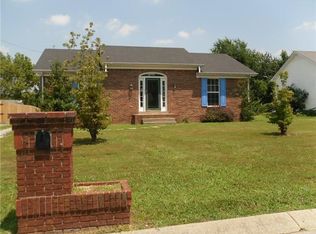 2614 Queen Ann Ct, Springfield, TN 37172