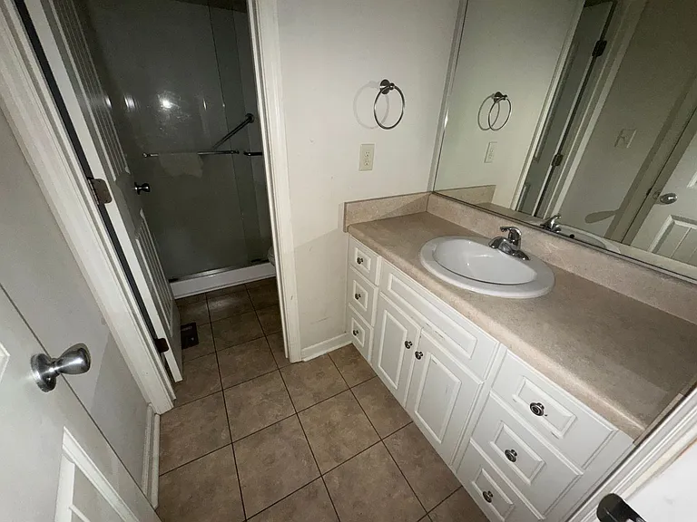1305 Dominica Dr — Photo 10