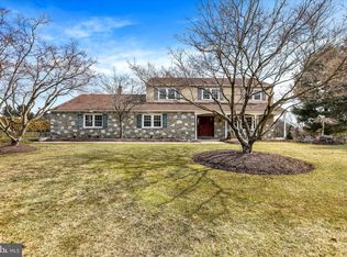 32 Summit Cir, Churchville, PA 18966