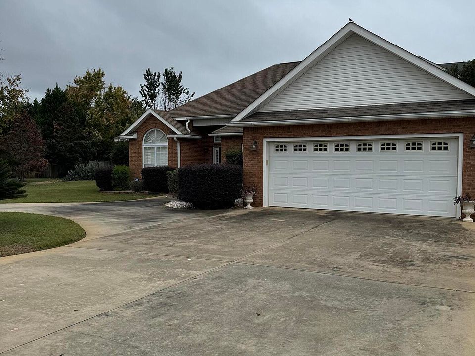 2nd image of 202 Barberry Ct