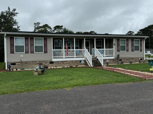 1651 Perry Circle, Myrtle Beach, SC 29577