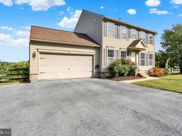 281 Merwood Dr, Morgantown, PA 19543