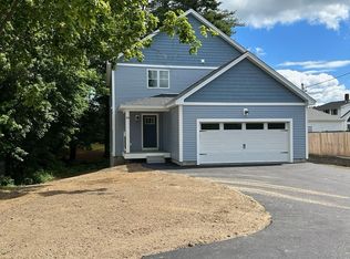 279 N Main St, Rochester, NH 03867