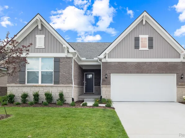 49869 Kent Ct, Canton, MI 48188