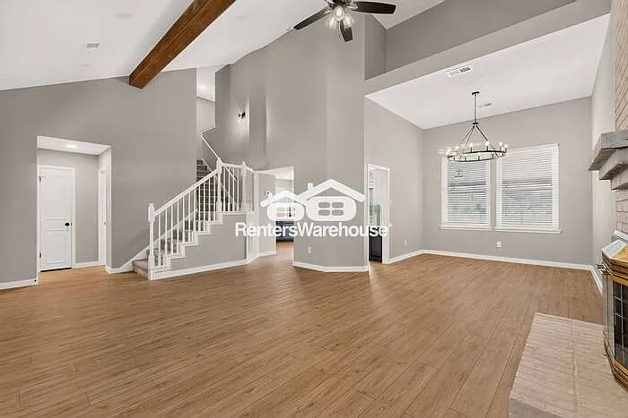 8008 Cornell Dr — Photo 10