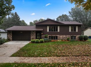 728 Lathrop Dr, Northfield, MN 55057