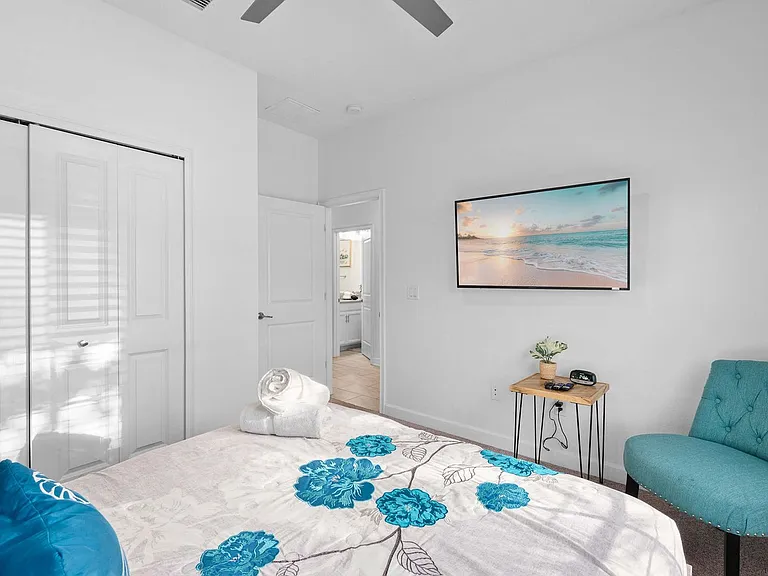 Bedroom