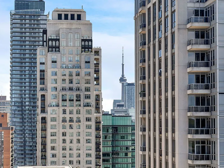 88 Cumberland St #1902 — Photo 36