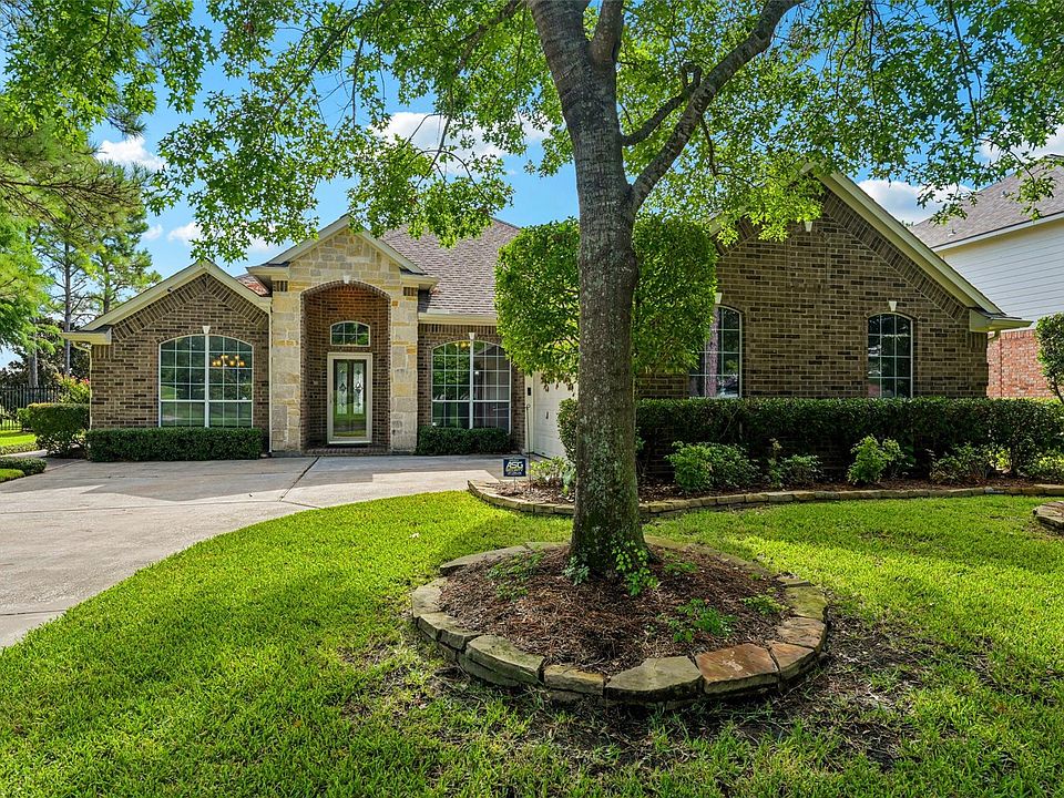 1st image of 11030 Acanthus Lane