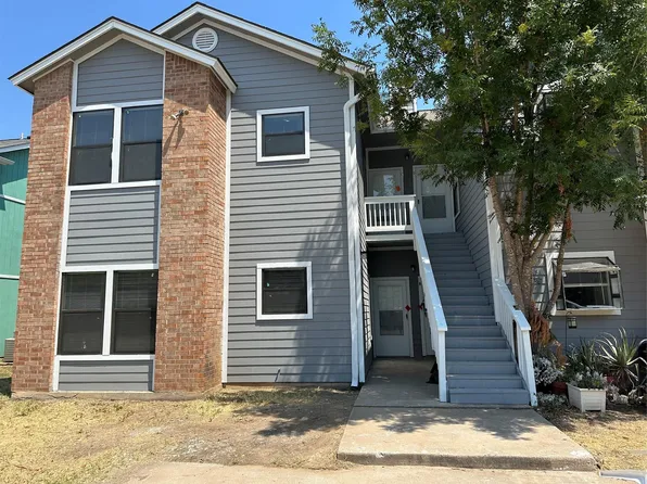 2415 W Slaughter Ln APT D, Austin, TX 78748
