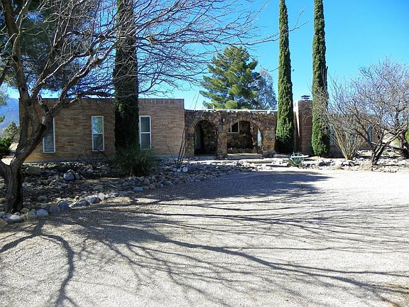 2nd image of 4902 S Equestrian Ave