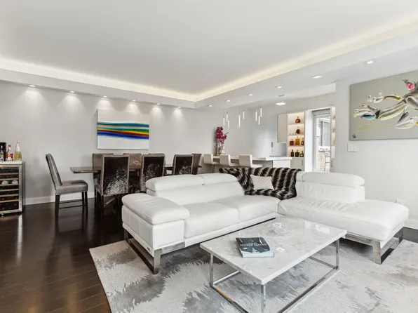 205 East 63rd Street image 3 of 17