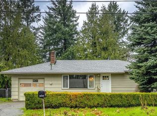 11835 NE Couch St, Portland, OR 97220