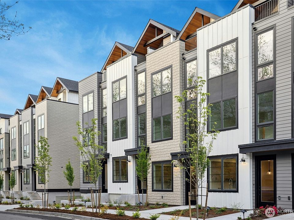 1st image of 110 A 2nd Street S