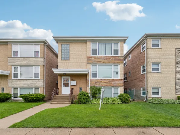 6851 W Gunnison St, Harwood Heights, IL 60706