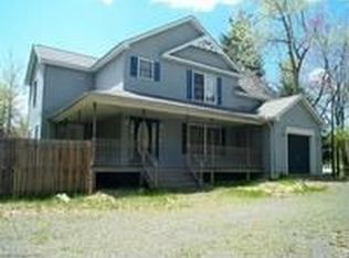 539 Clearview Dr, Long Pond, PA