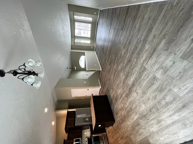 2017 built 4 bd 2-1/2ba Huge backyard! — Photo 4