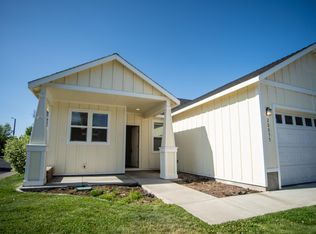 20055 Mount Hope Ln, Bend, OR 97702