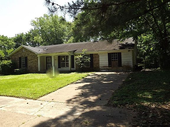 2nd image of 3757 Wychemere Dr