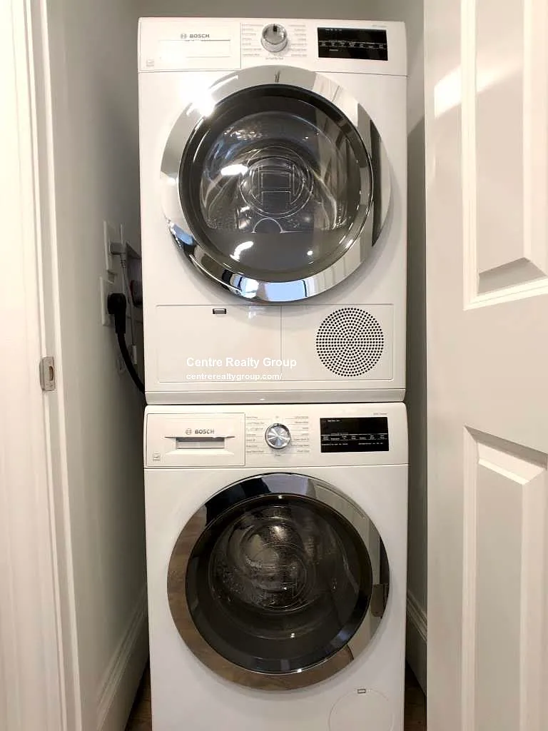 1 bed, 1.0 bath, $3,050 — Photo 4