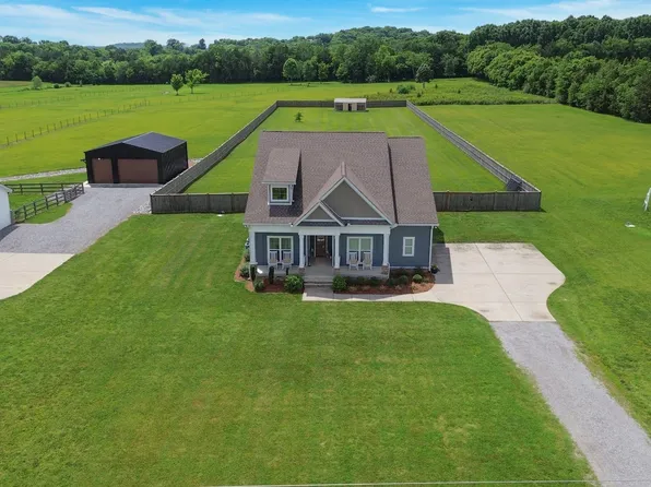7890 Poplar Hill Rd, Watertown, TN 37184